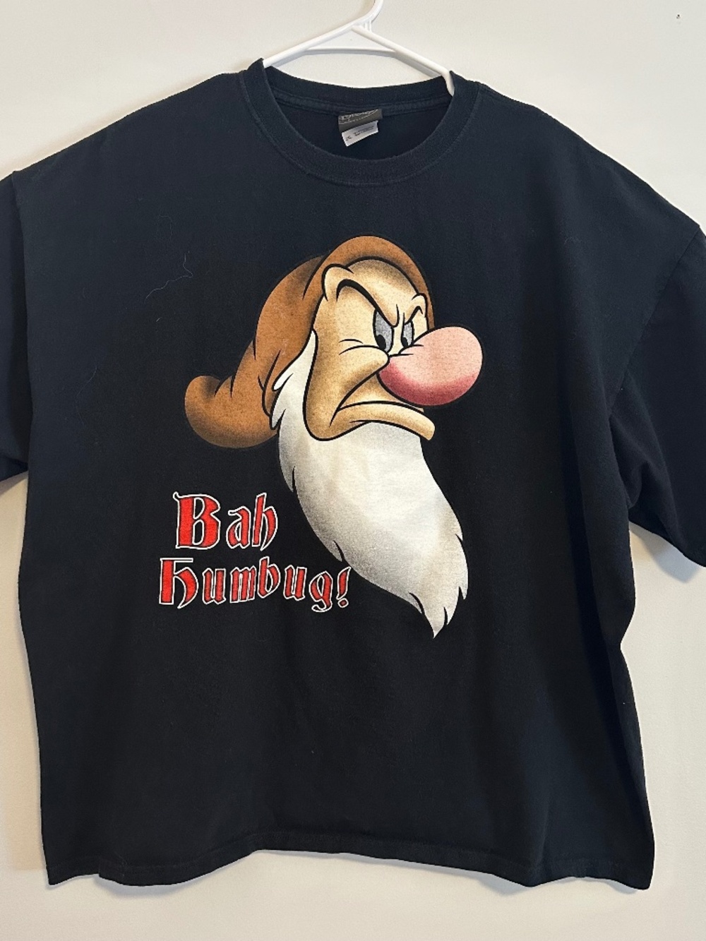Snow White Grumpy Bah Humbug Graphic Print T-Shirt 2XL Black Y2K Short Sleeve